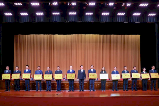 20260226全縣重特大項目攻堅暨優化營商環境大會召開4.jpg 20260226全縣重特大項目攻堅暨優化營商環境大會召開4.jpg